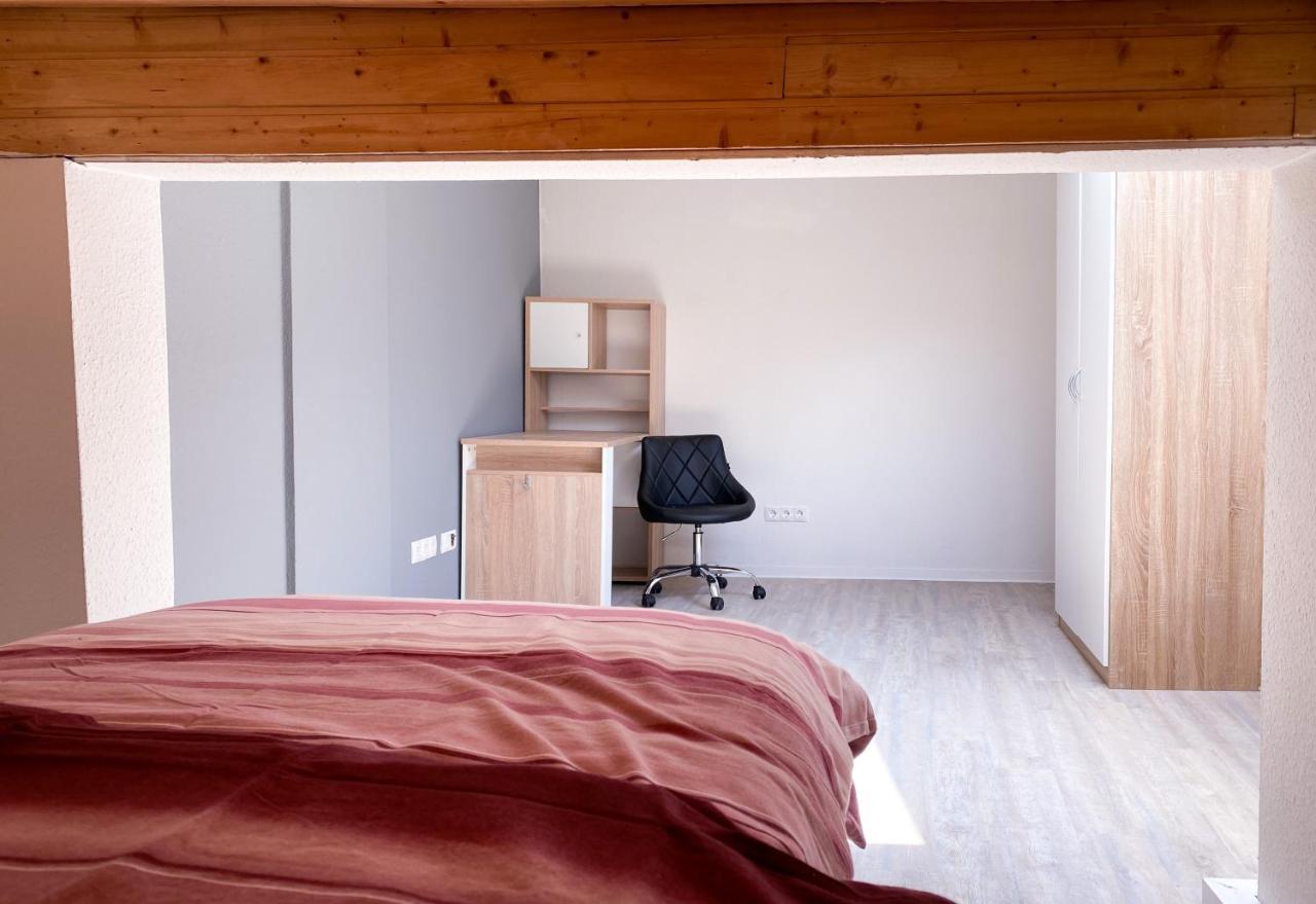 Traumhaftes Privatzimmer In Карлсруэ Экстерьер фото