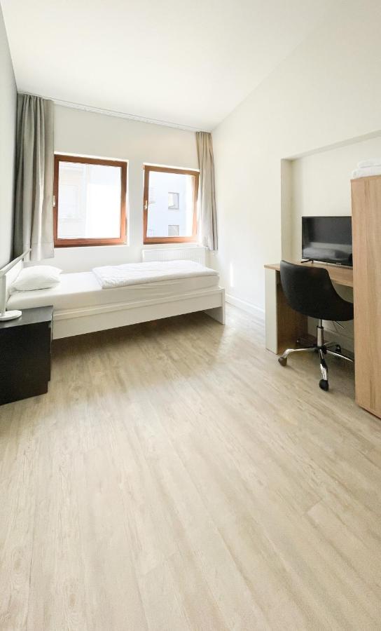 Traumhaftes Privatzimmer In Карлсруэ Экстерьер фото
